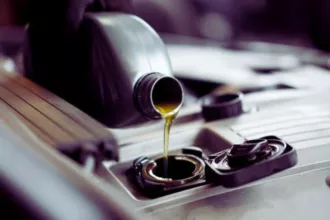 Synthetic vs. Conventional Engine Oil