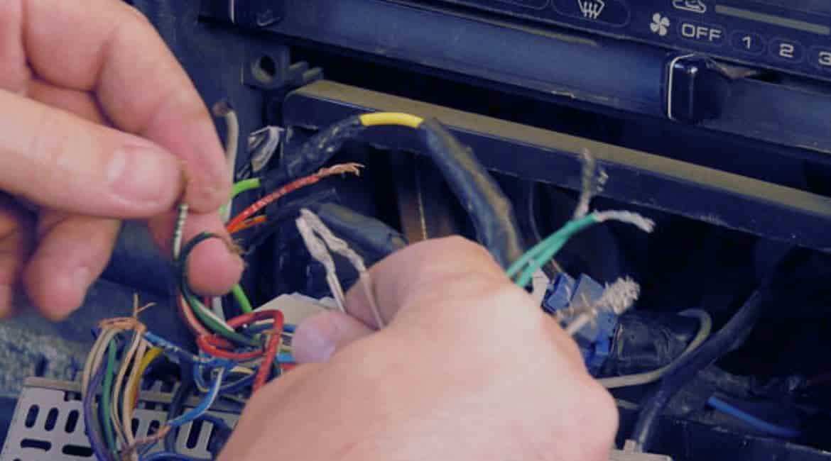 How to Troubleshoot and Fix Car Electrical Problems IchieTech